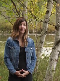 Lakefront Bargain Hunt