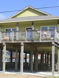 Beachfront Bargain Hunt